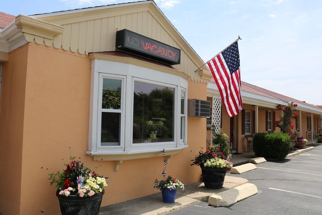 The Bay Willows Inn Middletown Buitenkant foto